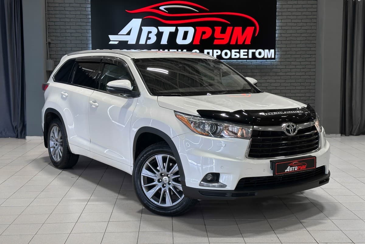 Toyota Highlander - 1